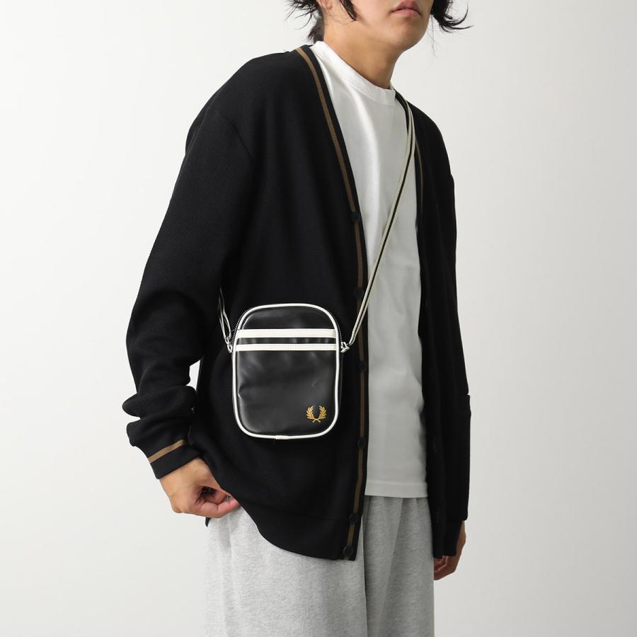 FRED PERRY（フレッドペリー） ショルダーバッグ Classic Small Side 