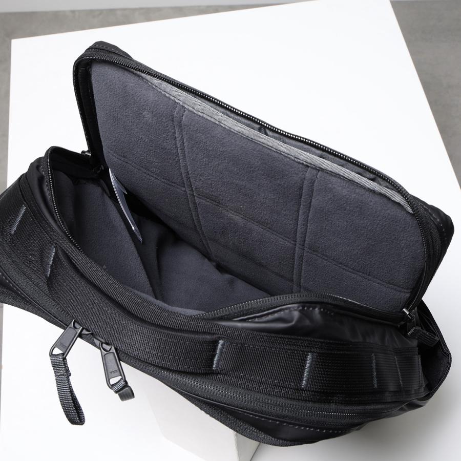 THE NORTH FACE ザノースフェイス バックパック BASE CAMP VOYAGER DAYPACK ベースキャンプ ボイジャー デイパック NF0A81DM 26L 鞄 KT0/TNFBLACK/ASPHGRの画像