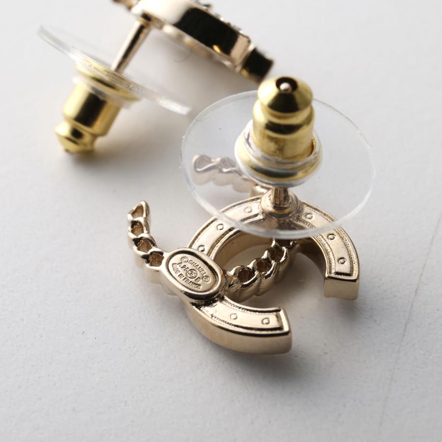 CHANEL ゴールド CCロゴ スタッドピアス シャネル CHANEL ピアス ココマーク CCマーク ゴールド レディース