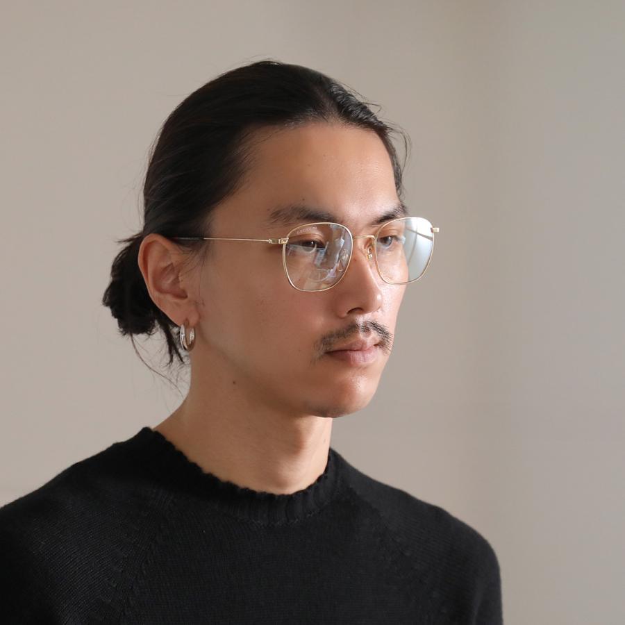 GUCCI（グッチ） サングラス GG0681S レディース ウェリントン型 調光