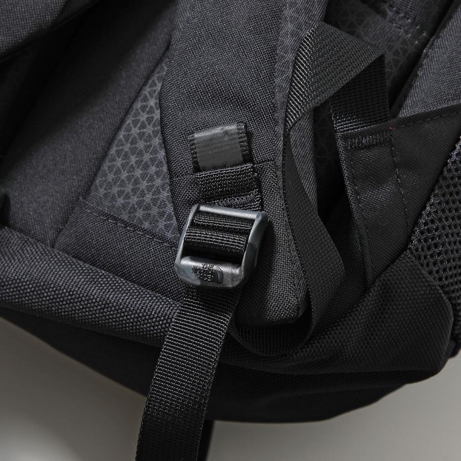 THE NORTH FACE ザノースフェイス バッグパック VAULT ヴォルト NF0A3VY2 レディース リュック デイパック ロゴ 鞄 BLACKの画像