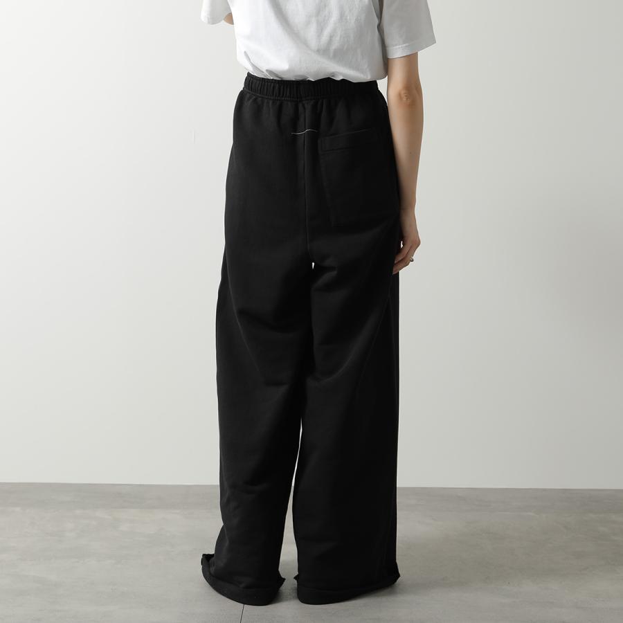 MM6 エムエムシックス メゾンマルジェラ スウェットパンツ SH0KA0057