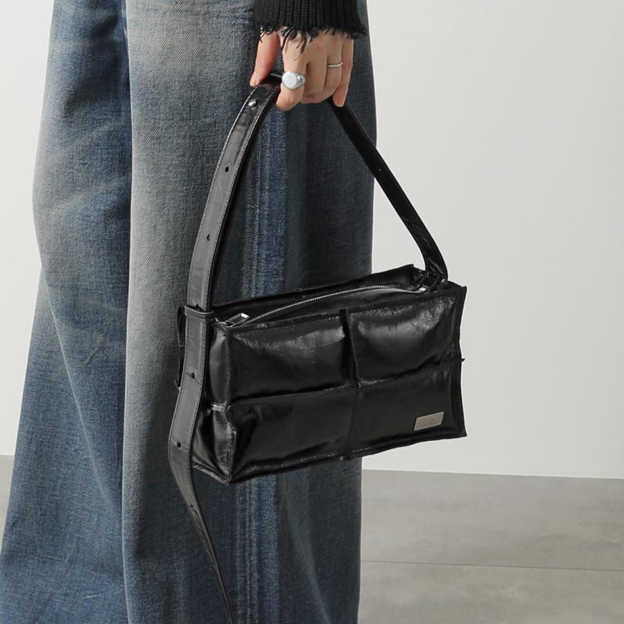 MM6 エムエムシックス メゾンマルジェラ ショルダーバッグ SB5WD0031