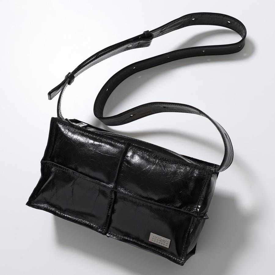 MM6 エムエムシックス メゾンマルジェラ ショルダーバッグ SB5WD0031