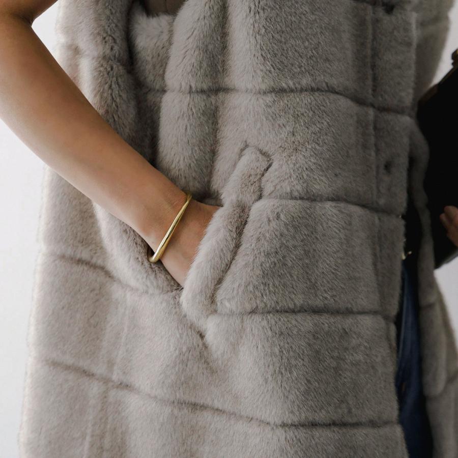 QTUME クチューム ファーベスト 24531 レディース ジレ フェイクファー