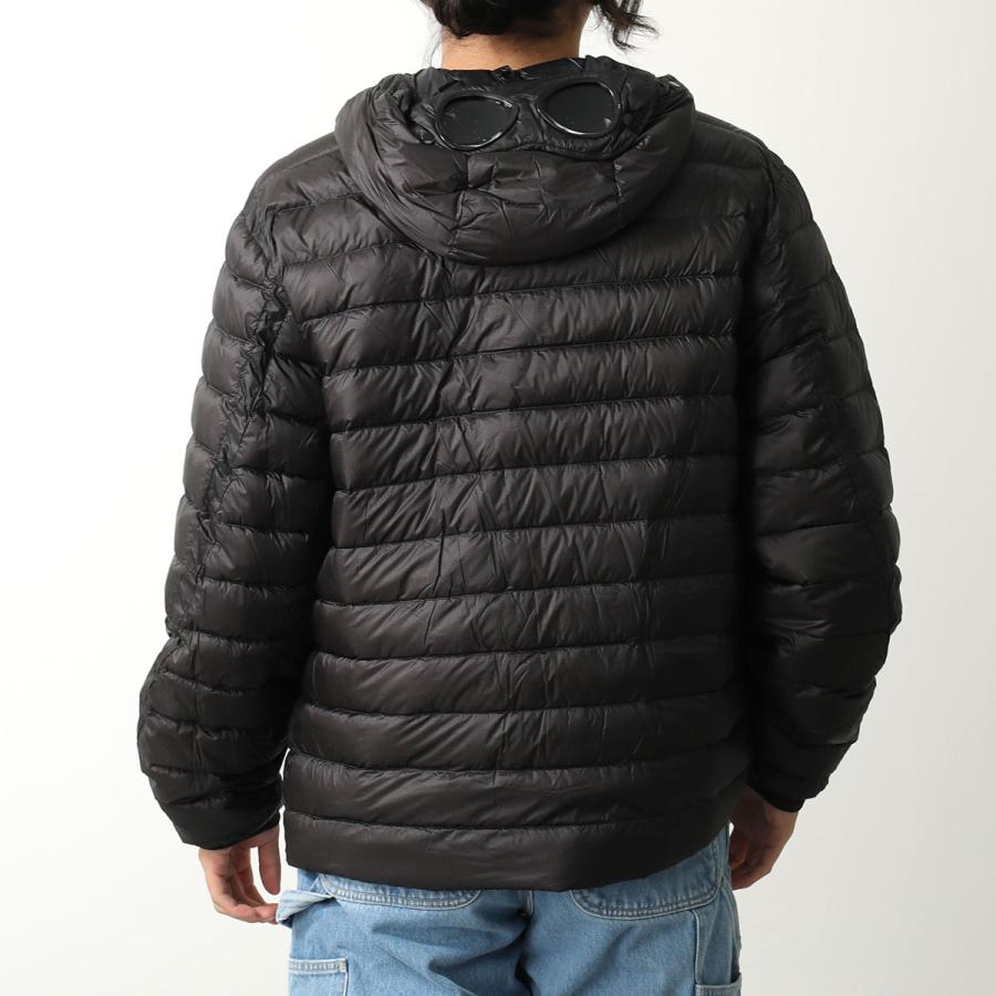 C.P. COMPANY（シーピーカンパニー） ダウンジャケット D.D. Shell