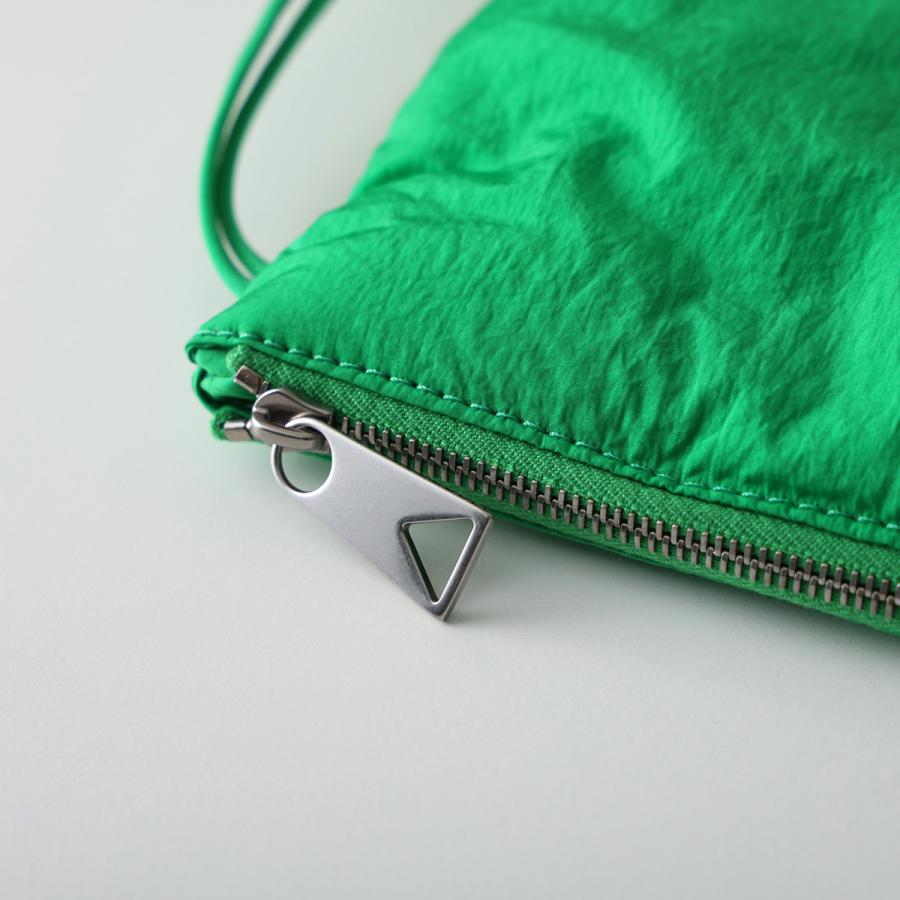 BOTTEGA VENETA（ボッテガ・ヴェネタ） トートバッグ 670207 VBO80