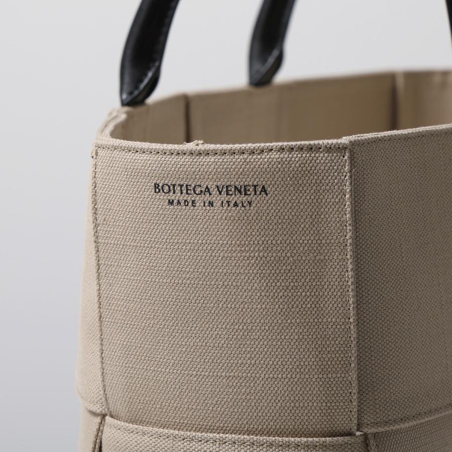 BOTTEGA VENETA（ボッテガ・ヴェネタ） トートバッグ 718401 VMBN5