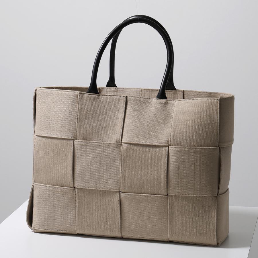 BOTTEGA VENETA（ボッテガ・ヴェネタ） トートバッグ 718401 VMBN5