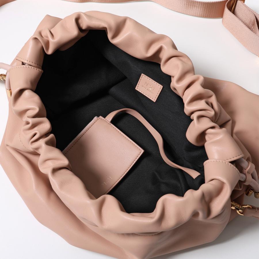 【美品】ヌメロヴェントゥーノ N˚21 Eva 巾着 ショルダーバッグ N°21（ヌメロヴェントゥーノ） 巾着バッグ Eva Eco Large エヴァ