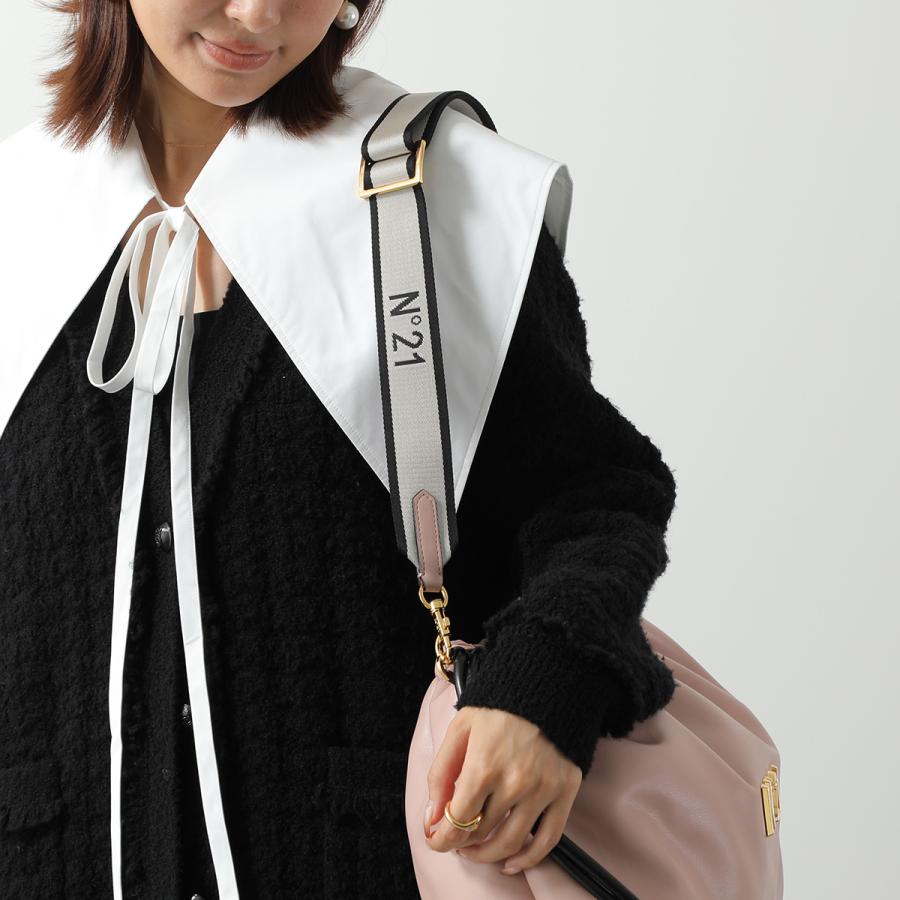 【美品】ヌメロヴェントゥーノ N˚21 Eva 巾着 ショルダーバッグ N°21（ヌメロヴェントゥーノ） 巾着バッグ Eva Large エヴァ 902EC01