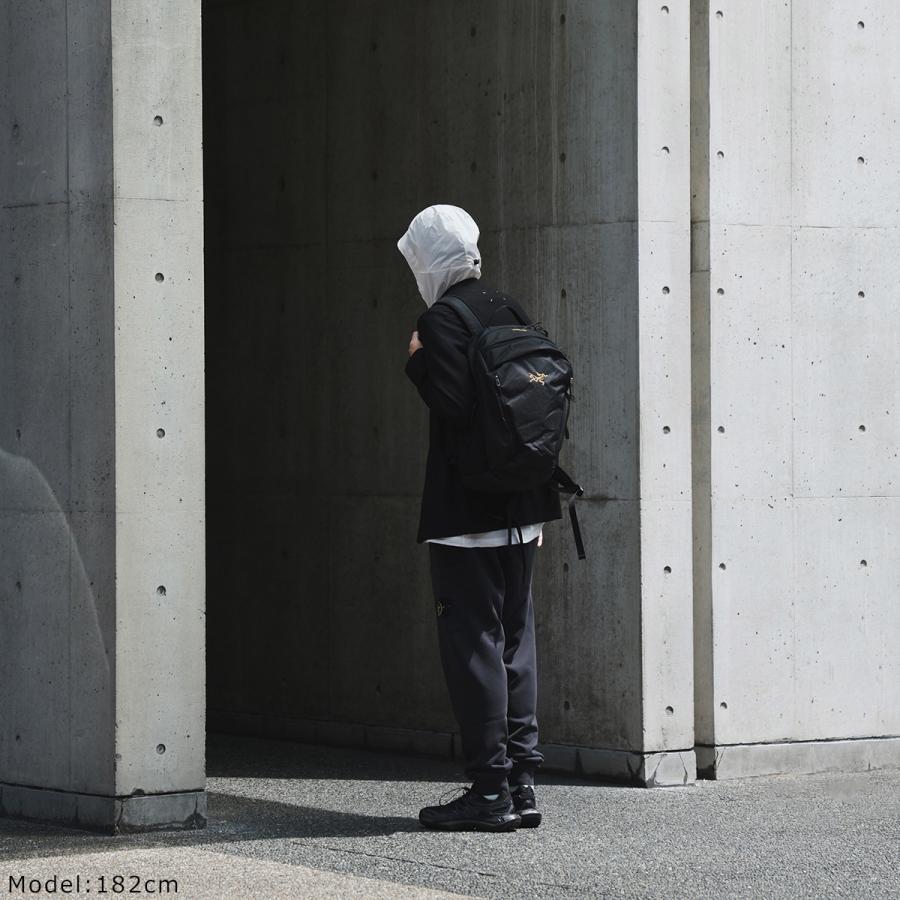 STONE ISLAND（ストーン アイランド） スウェットパンツ K2S156200010