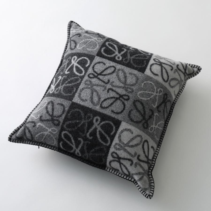 正規品　超美品　LOEWE ロエベ　カフス　アナグラム　ブルガリ　グッチ 正規品 超美品 LOEWE ロエベ カフス アナグラム ブルガリ グッチ 楽天