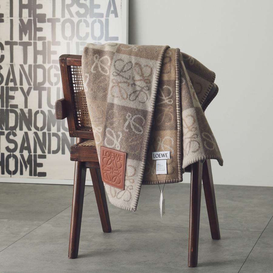 LOEWE ロエベ ブランケット K811230X01 レディース アナグラム