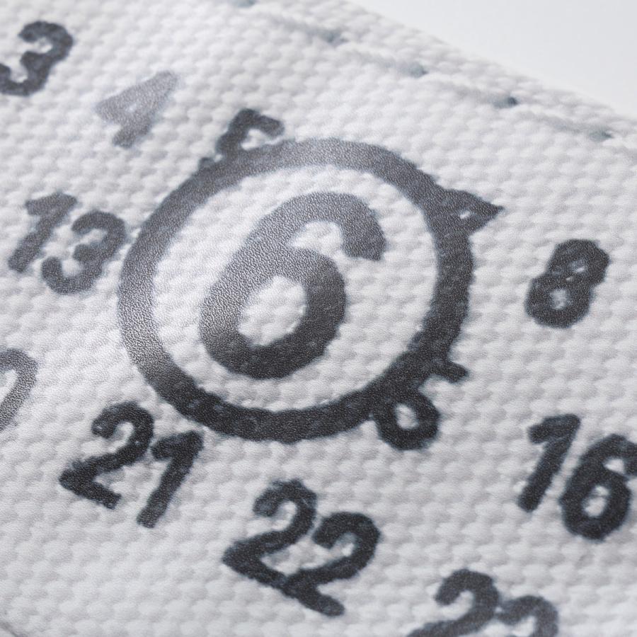 新品 21ss マルジェラ mm6 ナンバリング パスケース 2658 新品 21ss マルジェラ mm6 ナンバリング パスケース 2658