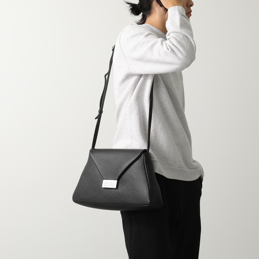 MM6 エムエムシックス メゾンマルジェラ ショルダーバッグ SB5ZH0023