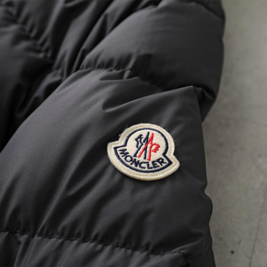 MONCLER（モンクレール） ダウンジャケット Dourbe 1A00229 597YW