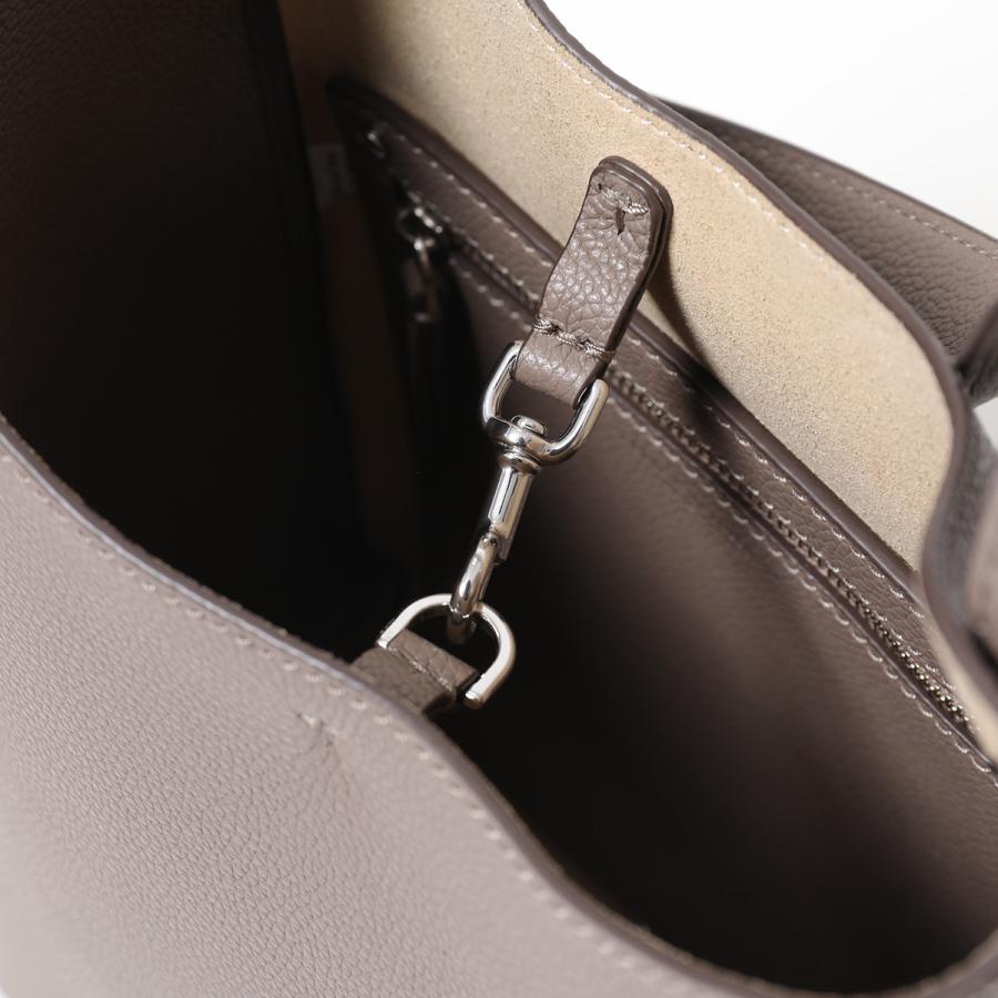 【極美品】【TORY BURCH】ビジネスバッグ　牛革　メンズ　レディース TORY BURCH（トリーバーチ） トートバッグ レディース 2Way レザー