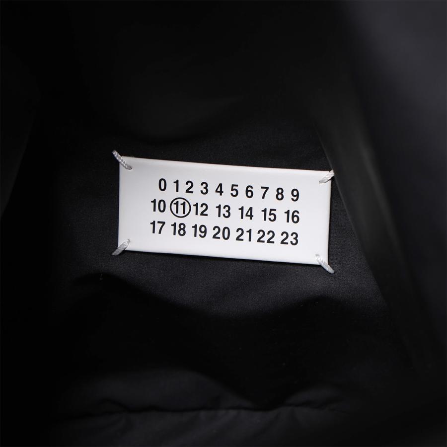 MAISON MARGIELA メゾンマルジェラ バックパック High tech SB1WA0015 P6763 レディース ナイロン メッシュ リュック ロゴ 鞄 T8013 SB1WA0015P6763T8013の画像