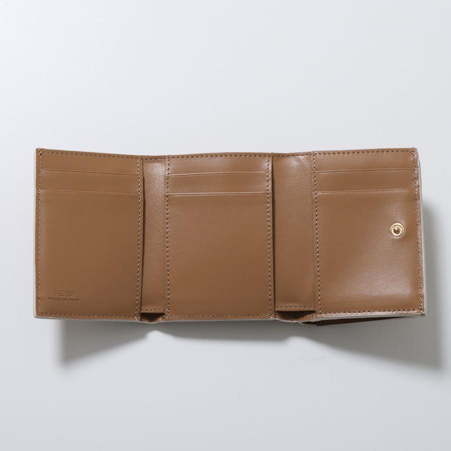 FENDI（フェンディ） 三つ折り財布 Roma ローマ ミディアム 8M0480