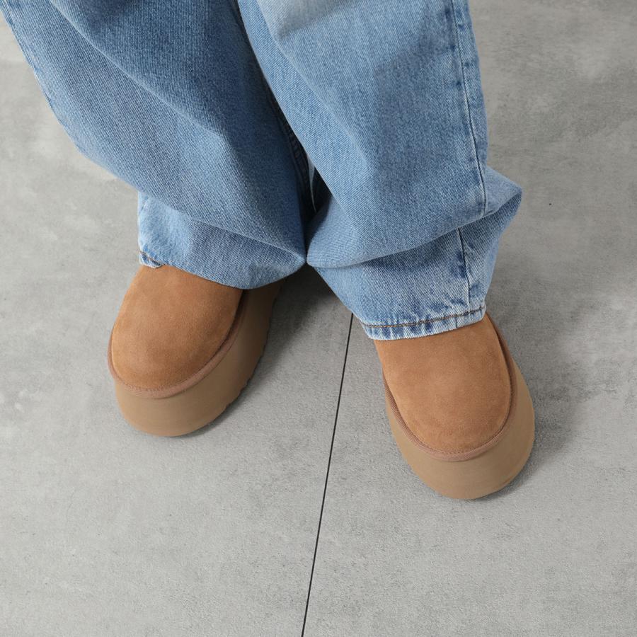UGG（アグ） 【カラー限定特価】UGG ムートンブーツ W CLASSIC MINI