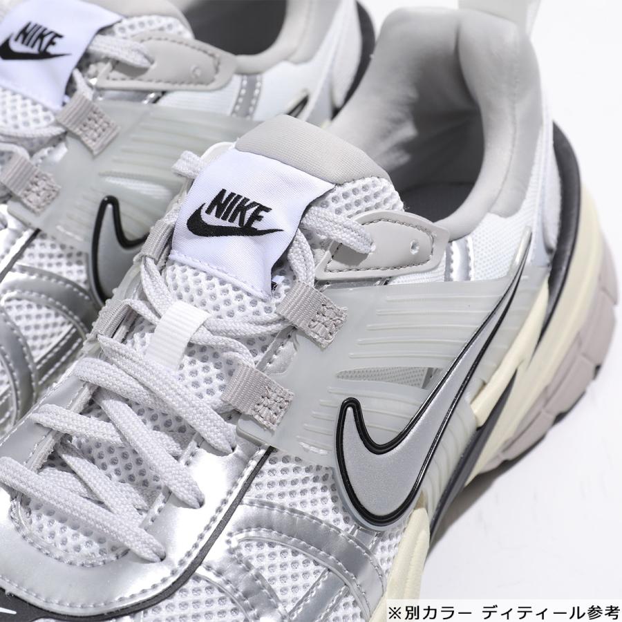 NIKE（ナイキ） スニーカー V2K RUN ラン HJ4497-001 メンズ