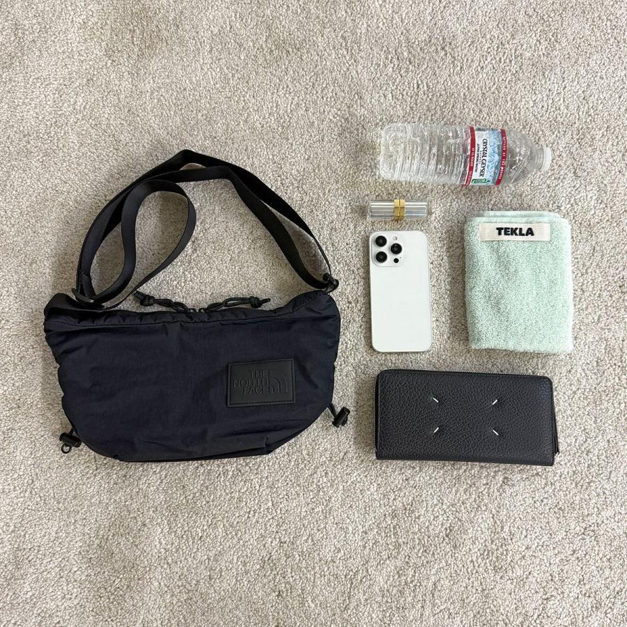 THE NORTH FACE（ザ ノースフェイス） ショルダーバッグ W NEVER STOP