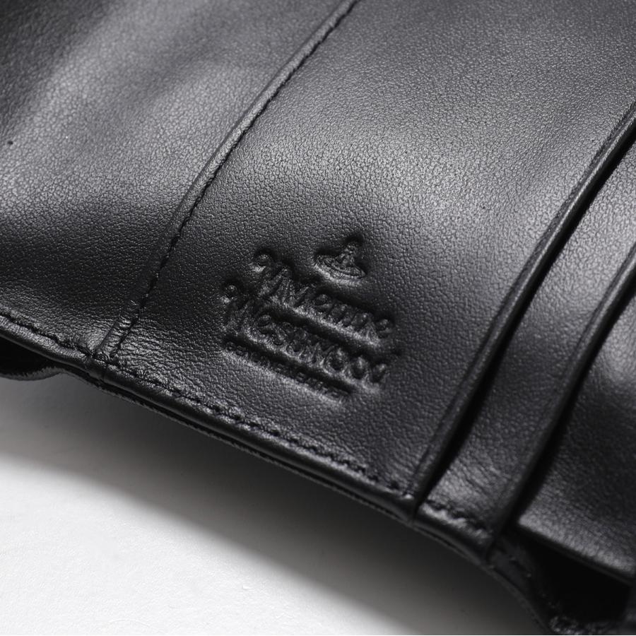 Vivienne Westwood（ヴィヴィアンウエストウッド） 三つ折り財布