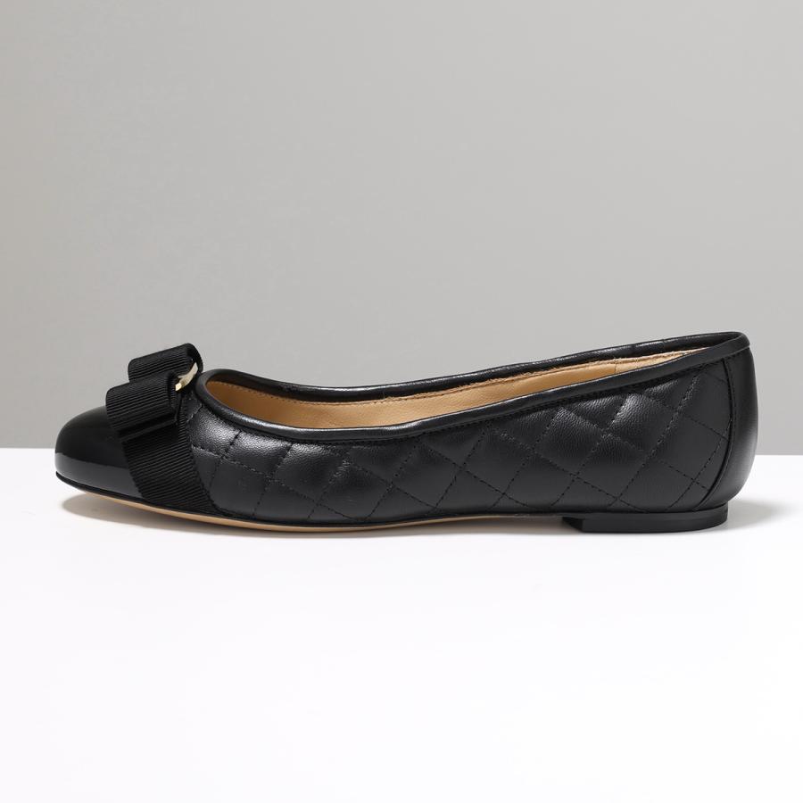 FERRAGAMO（フェラガモ） パンプス VARINAQ ヴァリナ 0672100