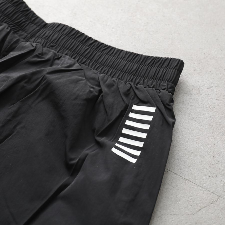 EA7 EMPORIO ARMANI エアセッテ エンポリオアルマーニ ジョガーパンツ