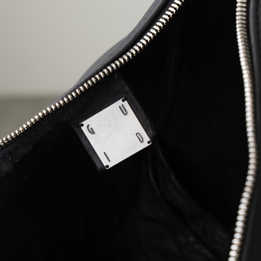 【セール中】GUIDI MR09 2WAY ホースレザーバッグ 廃盤モデル】GUIDI MR09 2WAY ホースレザーバッグ