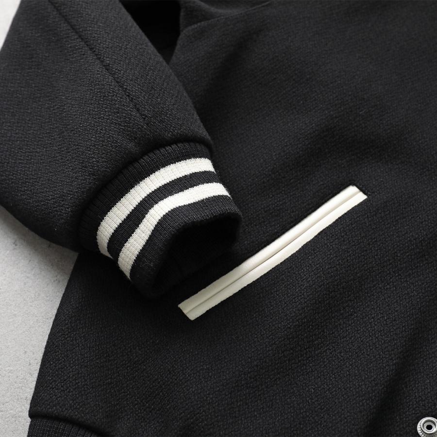 CELINE（セリーヌ） スタジャン RV0L4896C.38NO レディース トリオンフ