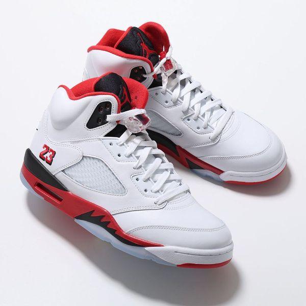 【極美品】 NIKE ナイキ エア ジョーダン 5 レトロ ファイアレッド NIKE（ナイキ） スニーカー AIR JORDAN 5 RETRO OG HQ7978-101 エア