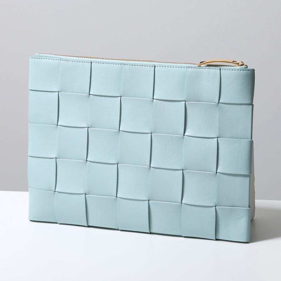 BOTTEGA VENETA（ボッテガ・ヴェネタ） クラッチバッグ CASSETTE
