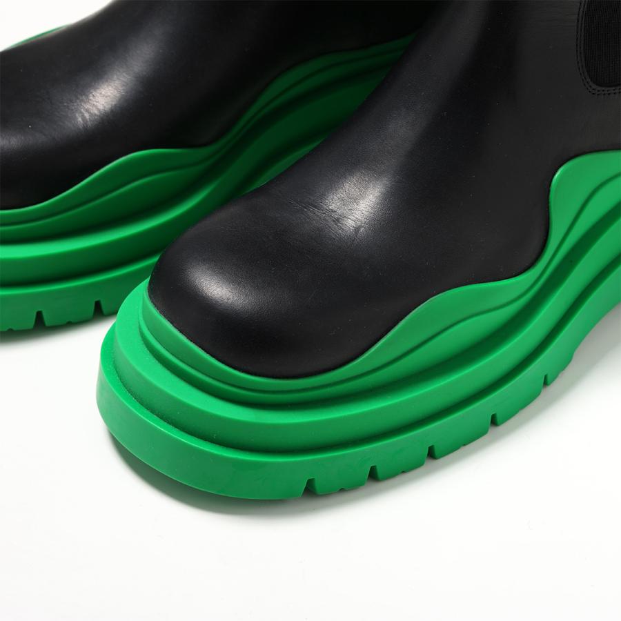BOTTEGA VENETA（ボッテガ・ヴェネタ） ミドルブーツ TIRE BOOTS