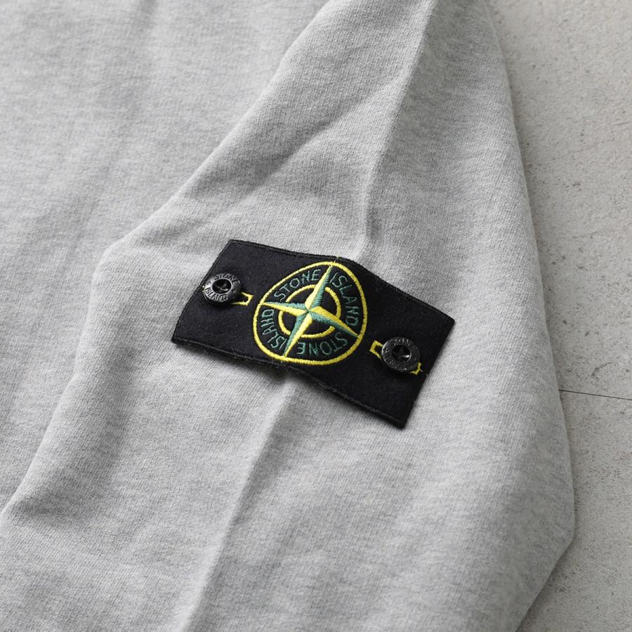 ストーンアイランド　　ウール生地 STONE ISLAND（ストーン アイランド） フード付き 中綿入りブルゾン