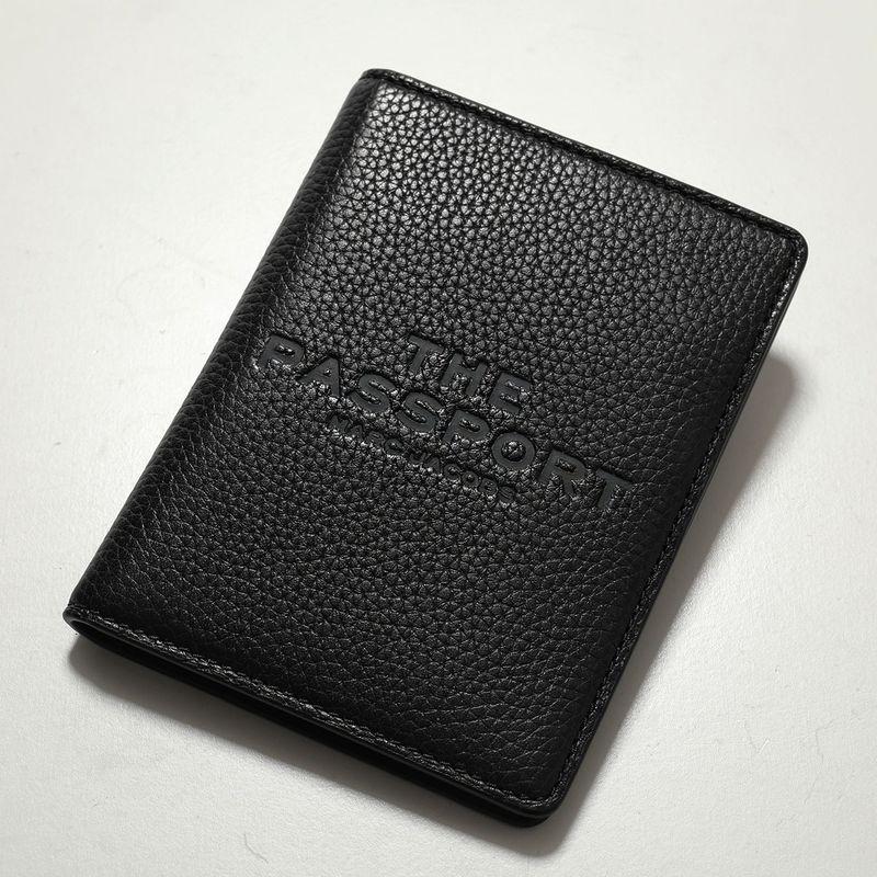 MARC JACOBS（マーク・ジェイコブス） パスポートケース 2P5STR003S02
