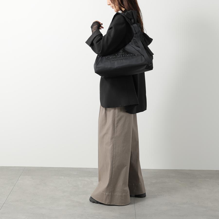 【ポーチ付き】MARC JACOBS マークジェイコブス 黒 ザ サックバッグ ポーチ付き】MARC JACOBS マークジェイコブス ザ サックバッグ ミニ