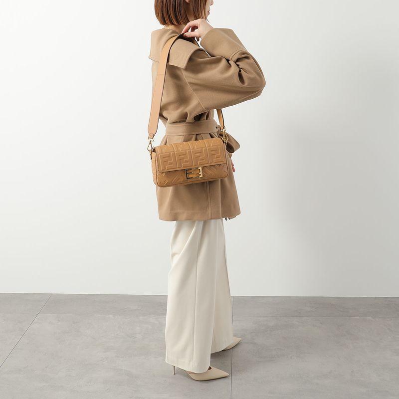 ⭐*︎様 フェンディ ハンドバッグ ドラムドカーフレザー スエード バゲットショ FENDI（フェンディ） ハンドバッグ BAGUETTE バゲット 8BR600 A72V