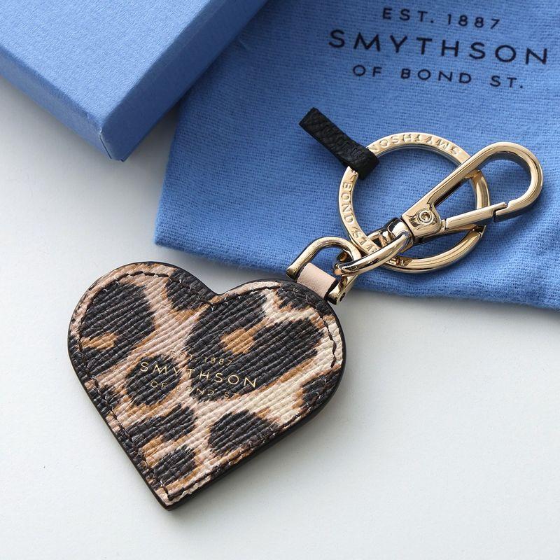 Smythson（スマイソン） キーリング PMA LEOPARD HEART KEYRING
