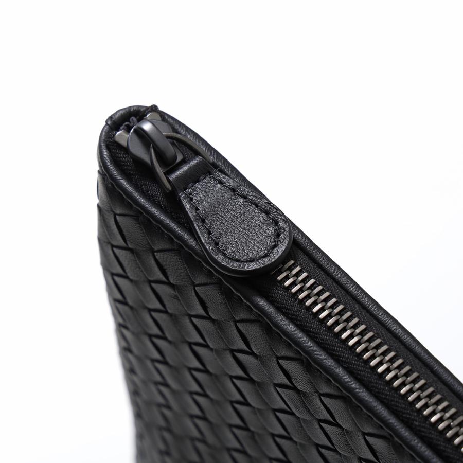 BOTTEGA VENETA（ボッテガ・ヴェネタ） クラッチバッグ CASSETTE