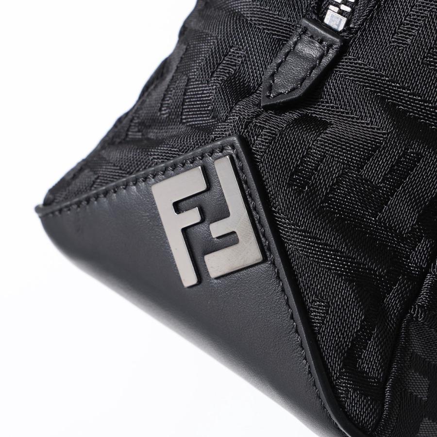 FENDI（フェンディ） ショルダーバッグ LUI ルイ ミディアム 7VA672
