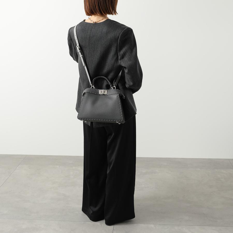 FENDI（フェンディ） ショルダーバッグ PEEKABOO ISeeU SMALL