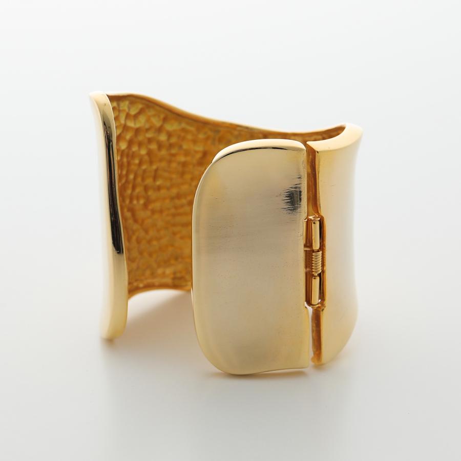 ケネスジェイレーン クリスタルゴールド バングル ブレスレット