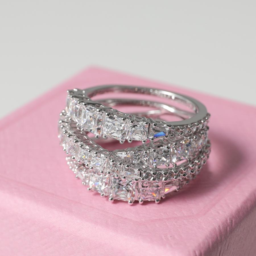 SWAROVSKI（スワロフスキー） リング Hyperbola ハイパーボラ 5584650