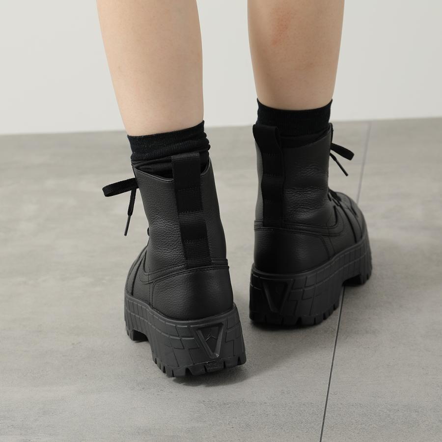 NIKE（ナイキ） スニーカーブーツ WMNS AIR JORDAN 1 BROOKLYN エア