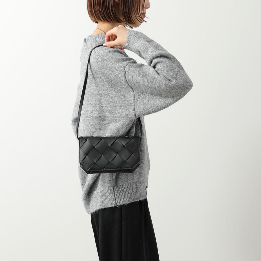 BOTTEGA VENETA（ボッテガ・ヴェネタ） ショルダーバッグ DIAGO