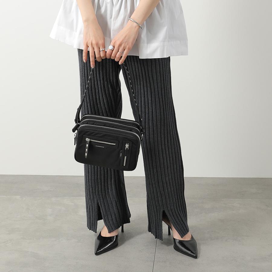 ANYA HINDMARCH（アニヤ・ハインドマーチ） ショルダーバッグ