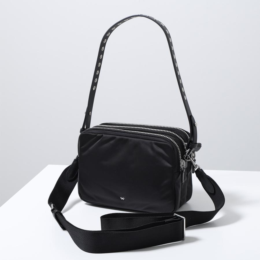 ANYA HINDMARCH（アニヤ・ハインドマーチ） ショルダーバッグ