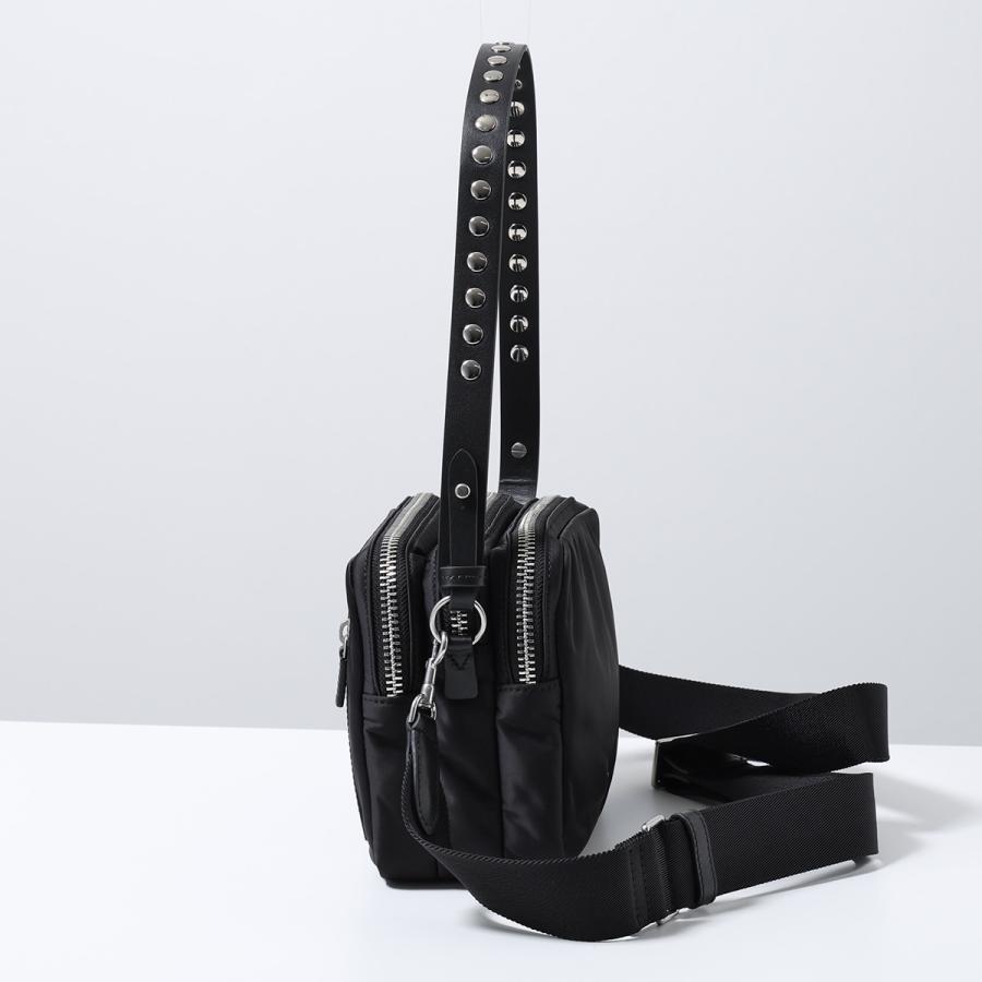 ANYA HINDMARCH（アニヤ・ハインドマーチ） ショルダーバッグ